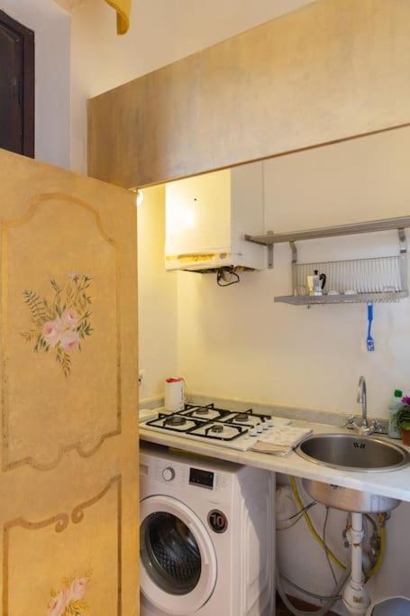 Elegant Apartment Outside Ztl & 10Min From Center Firenze Kültér fotó